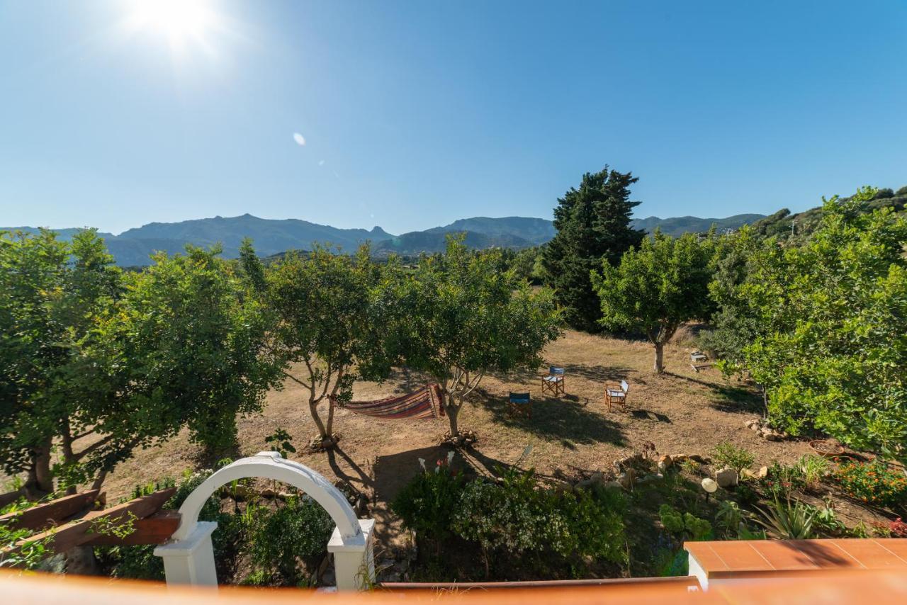Fabulous Apartment With Amazing View Villasimius Buitenkant foto
